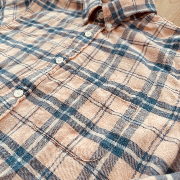 Abercrombie & Fitch Flannel Plaid Button Up Shirt Peach Blue White - Picture 6 of 8